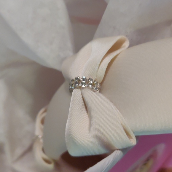 Designer headband with bows and crystal s very comfortable NWT - Picture 3 of 16